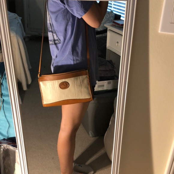 dooney and bourke bag - Picture 6 of 6